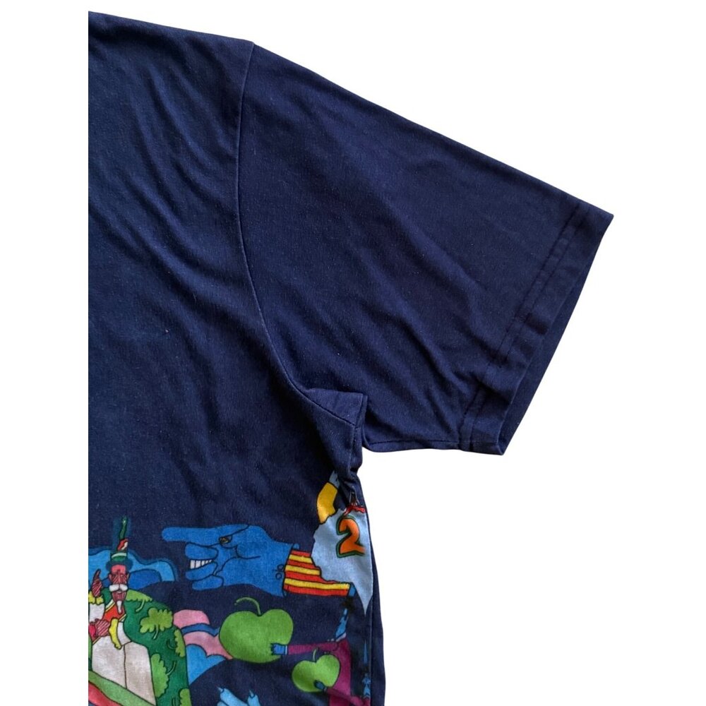 RARE Vintage Y2K The Beatles Yellow Submarine Blue Graphic T-Shirt Collectible - Picture 2 of 9
